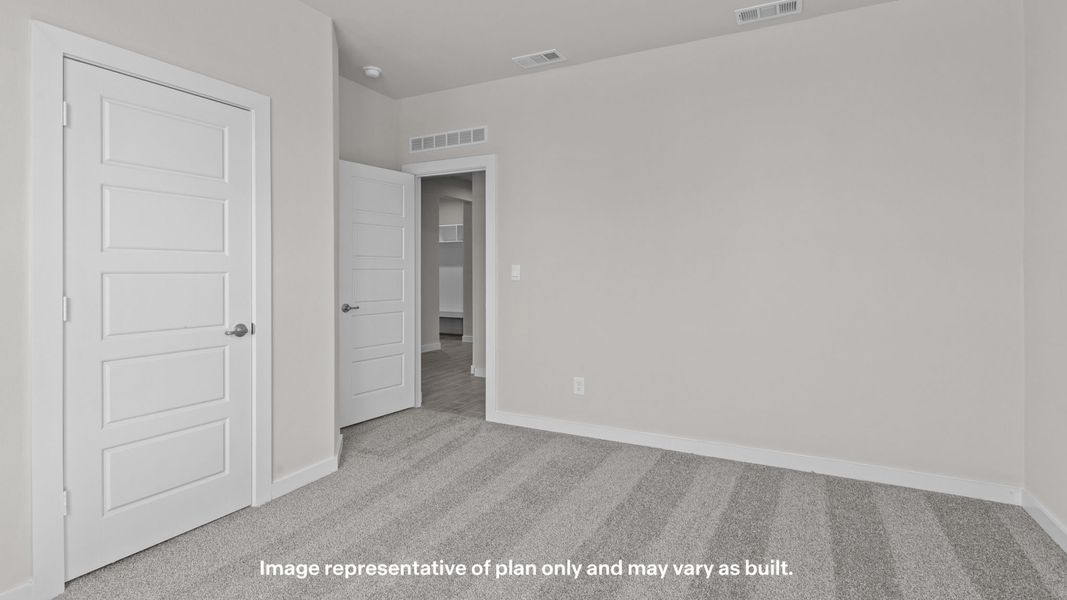 Spacious, unfurnished interior of a new home in Homestead at Parks Bell Ranch, Odessa (Image 15).