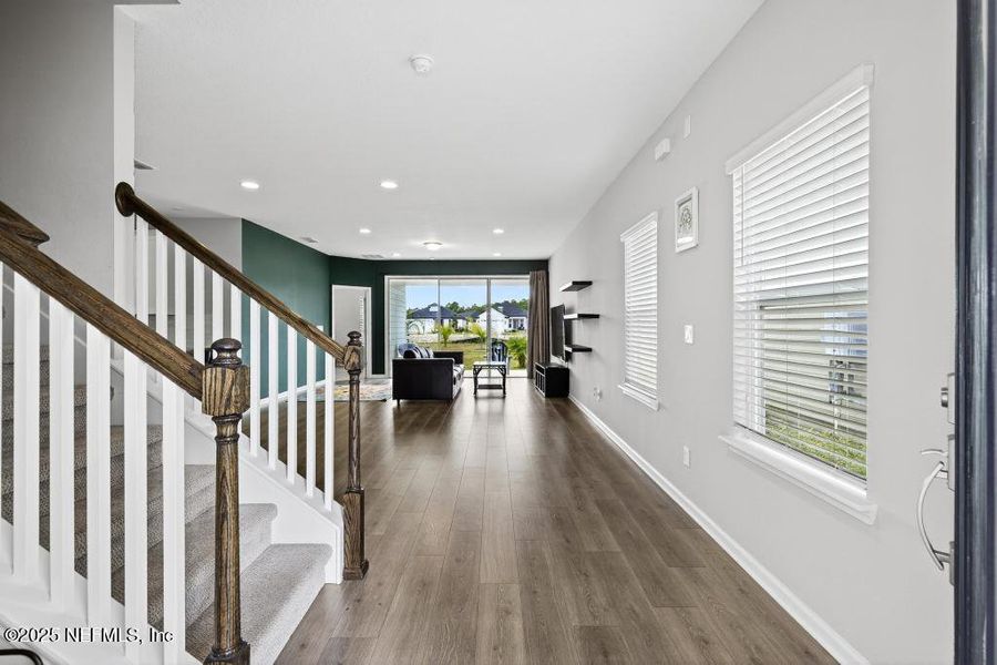 Spacious, unfurnished interior of a new home in Silver Landing at SilverLeaf, St. Augustine (Image 40).