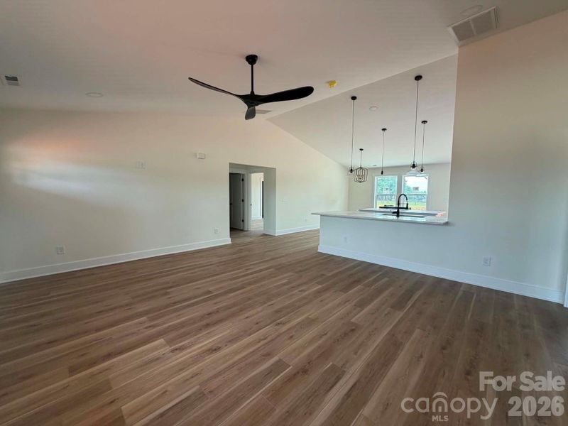 Spacious, unfurnished interior of a new home in , Salisbury (Image 17).