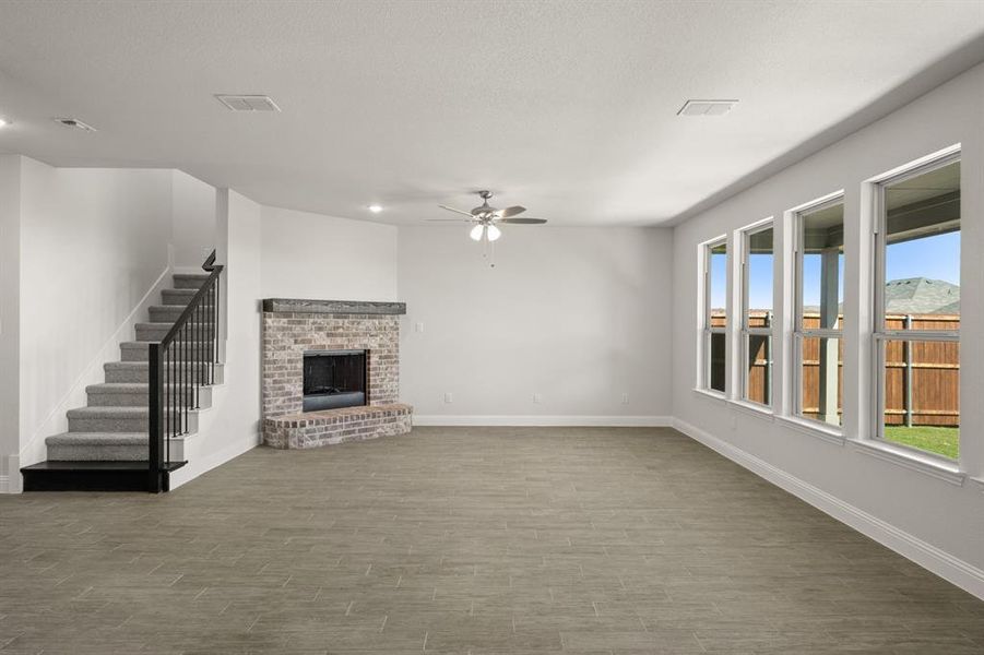 316 Reliance- Living Room-2