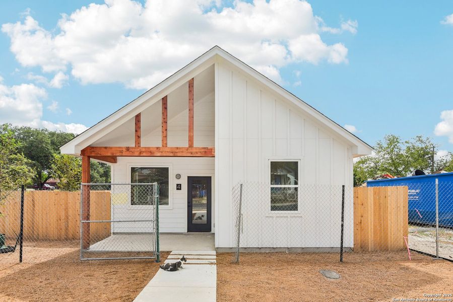 Exterior details and patio area of a home in , San Antonio (Image 29). Exterior details and patio area of a home in , San Antonio (Image 29).