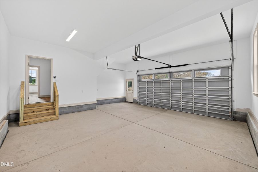 6897F1A9-B613-4DE6-BF6A-96C1BCC9E2AC