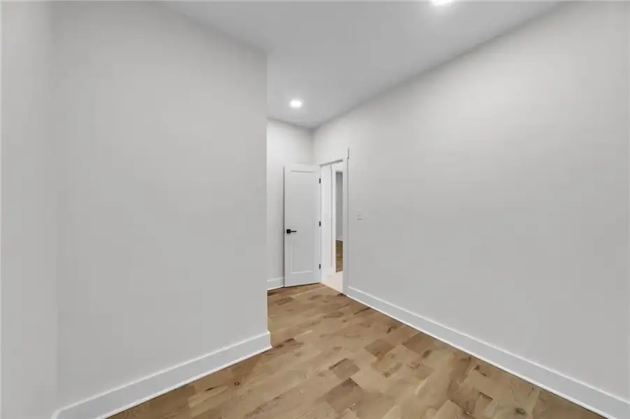 Spacious, unfurnished interior of a new home in , College Park (Image 42).