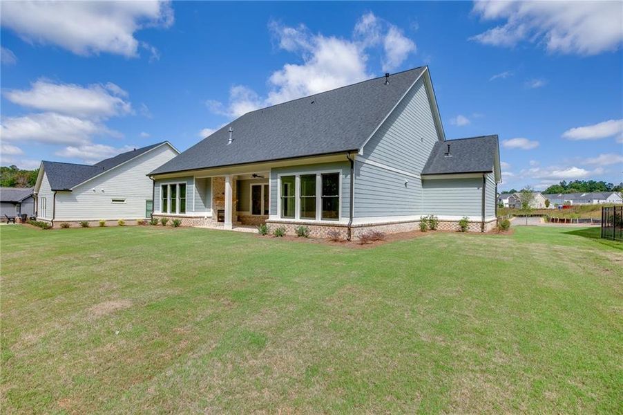 Exterior details and patio area of a home in , Statham (Image 26).