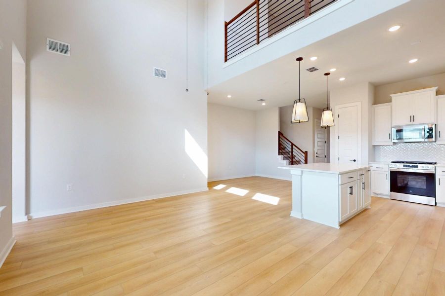 Spacious, unfurnished interior of a new home in Estancia West, Manchaca (Image 19). Spacious, unfurnished interior of a new home in Estancia West, Manchaca (Image 19).