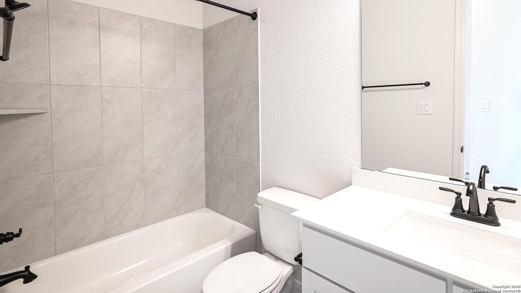 Image 26 of a home in Meadows Of Mill Creek 50'. Image 26 of a home in Meadows Of Mill Creek 50'.