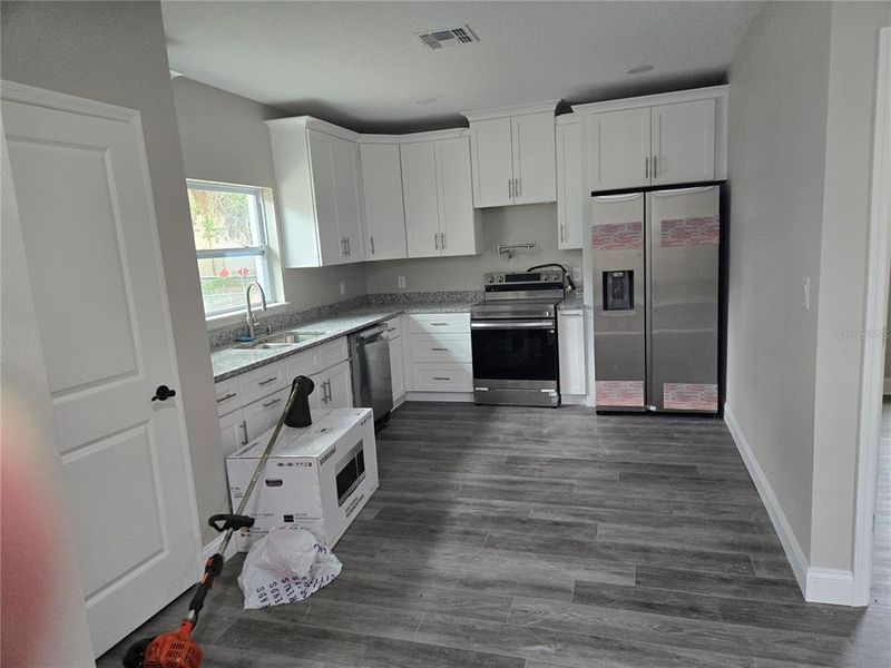 Furnished interior view inside a new home in , Tampa (Image 5).