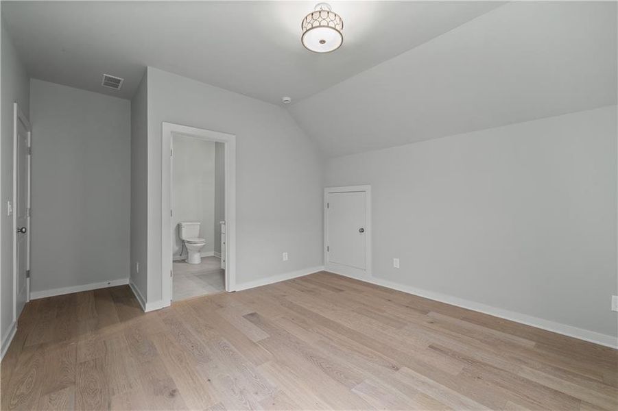 Spacious, unfurnished interior of a new home in , Milton (Image 28). Spacious, unfurnished interior of a new home in , Milton (Image 28).
