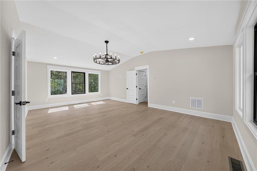Spacious, unfurnished interior of a new home in , Monroe (Image 67).