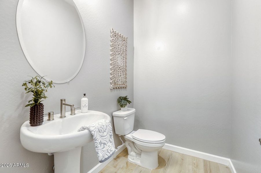 20 Powder Room