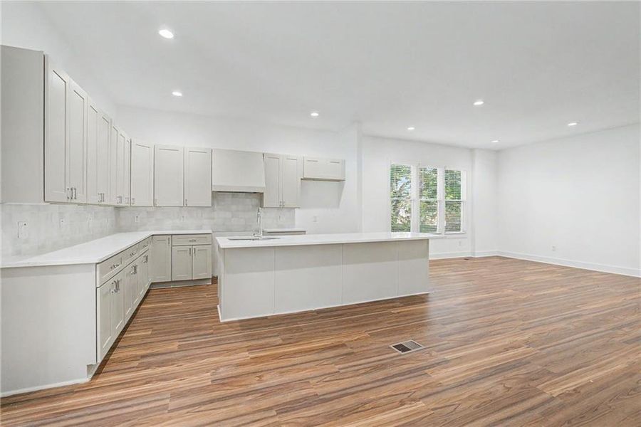 Image 45 of a home in .