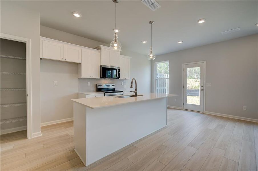 Furnished interior view inside a new home in Diamante, Stockbridge (Image 8).