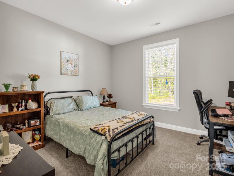 Furnished interior view inside a new home in , Gaffney (Image 5).