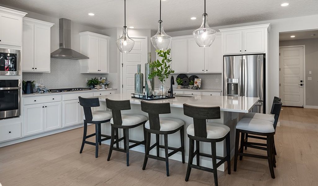 Yorktown-U725-HeronHills Kitchen