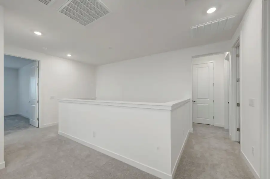 Spacious, unfurnished interior of a new home in Soleo, San Tan Valley (Image 26).