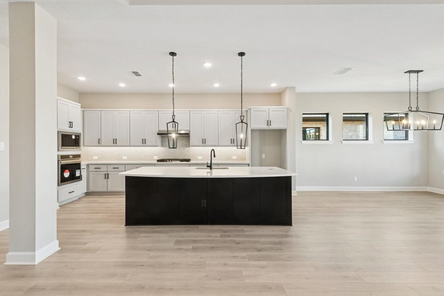 Furnished interior view inside a new home in Riceland 60’ Homesites, Mont Belvieu (Image 5). Furnished interior view inside a new home in Riceland 60’ Homesites, Mont Belvieu (Image 5).