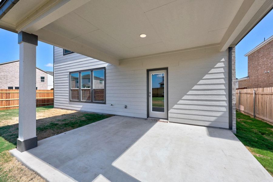 Exterior details and patio area of a home in Salerno - Heritage Collection, Round Rock (Image 3).