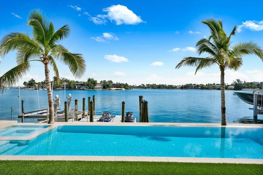 Community amenities in , Miami Beach (Image 34).
