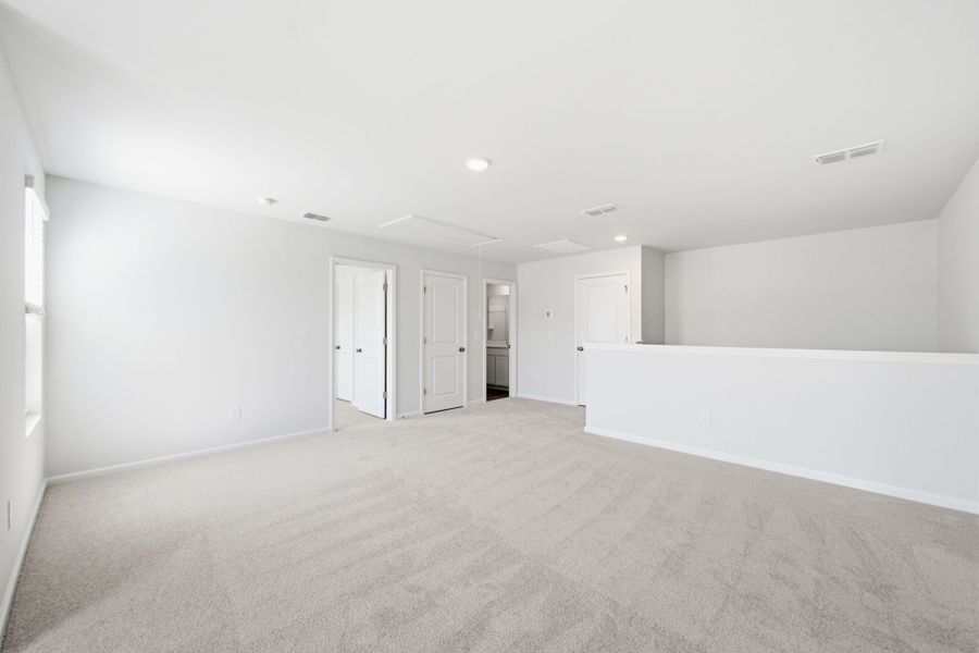Spacious, unfurnished interior of a new home in Grand Arbor, Blythewood (Image 33). Spacious, unfurnished interior of a new home in Grand Arbor, Blythewood (Image 33).