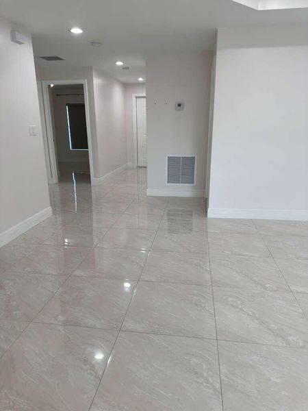 Spacious, unfurnished interior of a new home in , West Palm Beach (Image 15). Spacious, unfurnished interior of a new home in , West Palm Beach (Image 15).