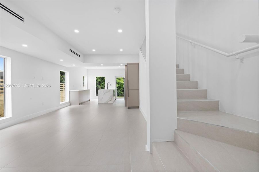 Spacious, unfurnished interior of a new home in , South Miami (Image 16).