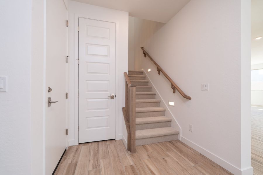 Spacious, unfurnished interior of a new home in Waterston Central, Gilbert (Image 12).