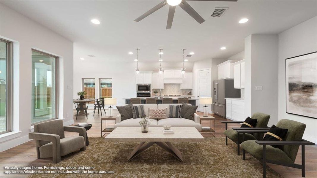 Furnished interior view inside a new home in Myrtle Creek 60', Waxahachie (Image 5).