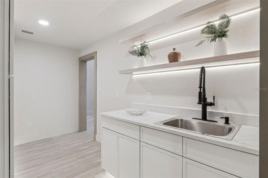 Close-up of interior finishes inside a home in , Winter Springs (Image 20).