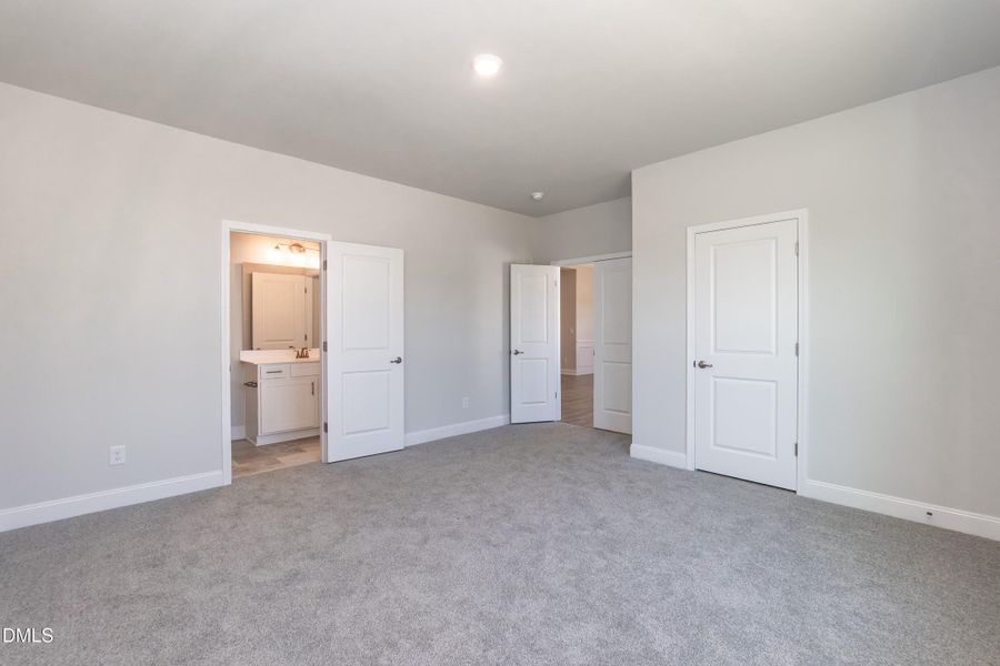 Spacious, unfurnished interior of a new home in Kelly Farms, Lillington (Image 26). Spacious, unfurnished interior of a new home in Kelly Farms, Lillington (Image 26).