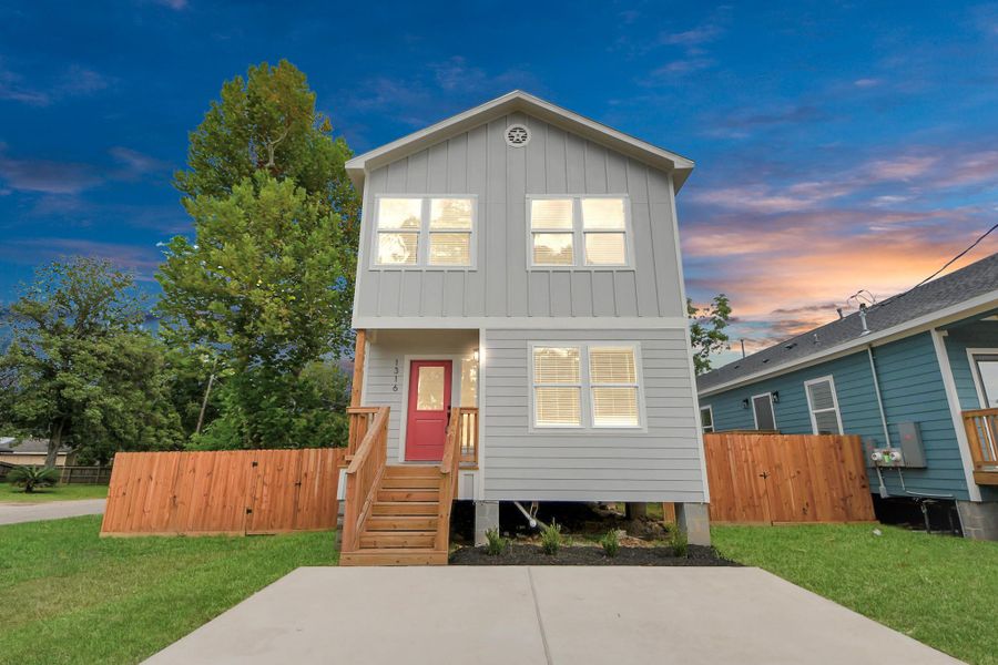 Image 40 of a home in . Image 40 of a home in .