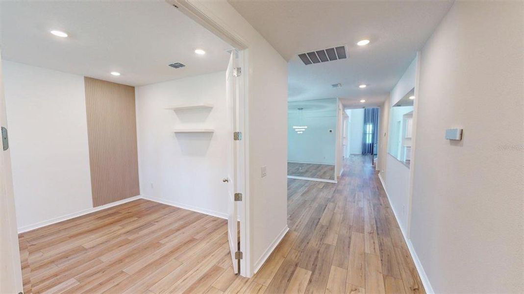 Spacious, unfurnished interior of a new home in , Winter Garden (Image 50). Spacious, unfurnished interior of a new home in , Winter Garden (Image 50).