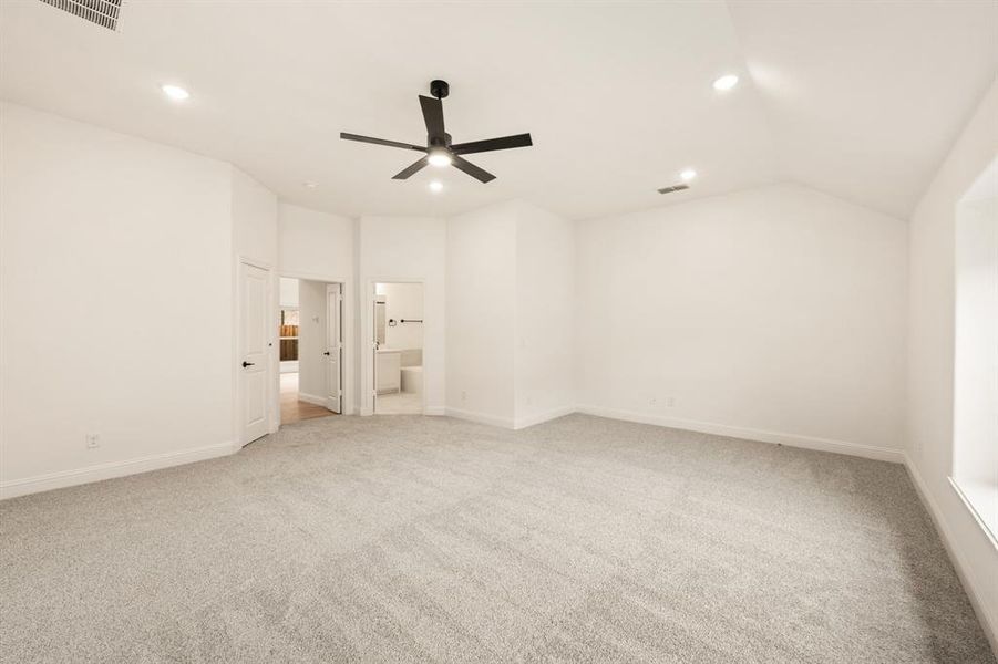 Image 31 of a home in West Crossing. Image 31 of a home in West Crossing.