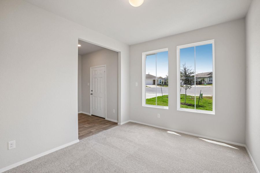 Spacious, unfurnished interior of a new home in Cloverleaf, Austin (Image 32). Spacious, unfurnished interior of a new home in Cloverleaf, Austin (Image 32).
