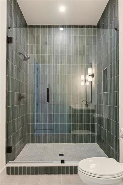 Furnished interior view inside a new home in , Brookhaven (Image 58).