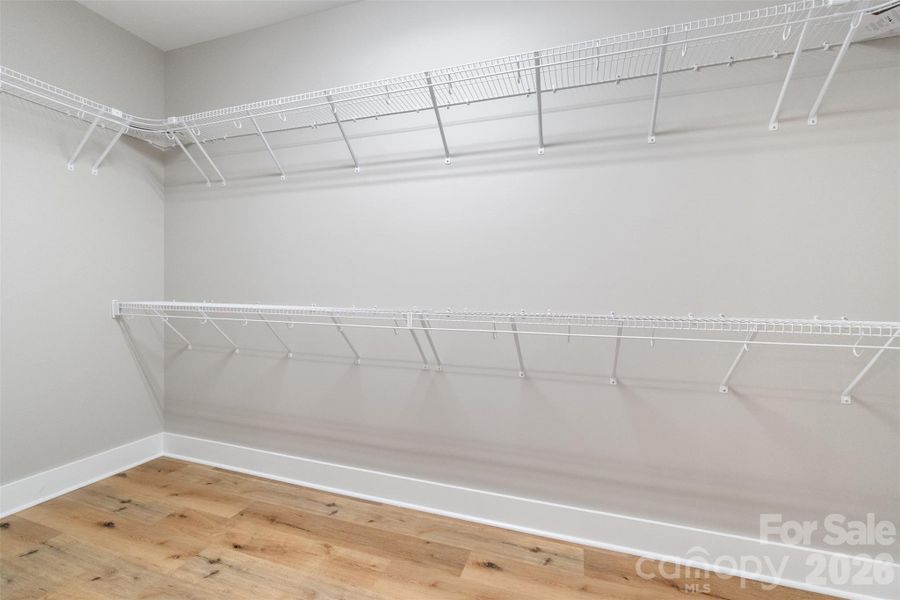 Spacious, unfurnished interior of a new home in , West End (Image 10).