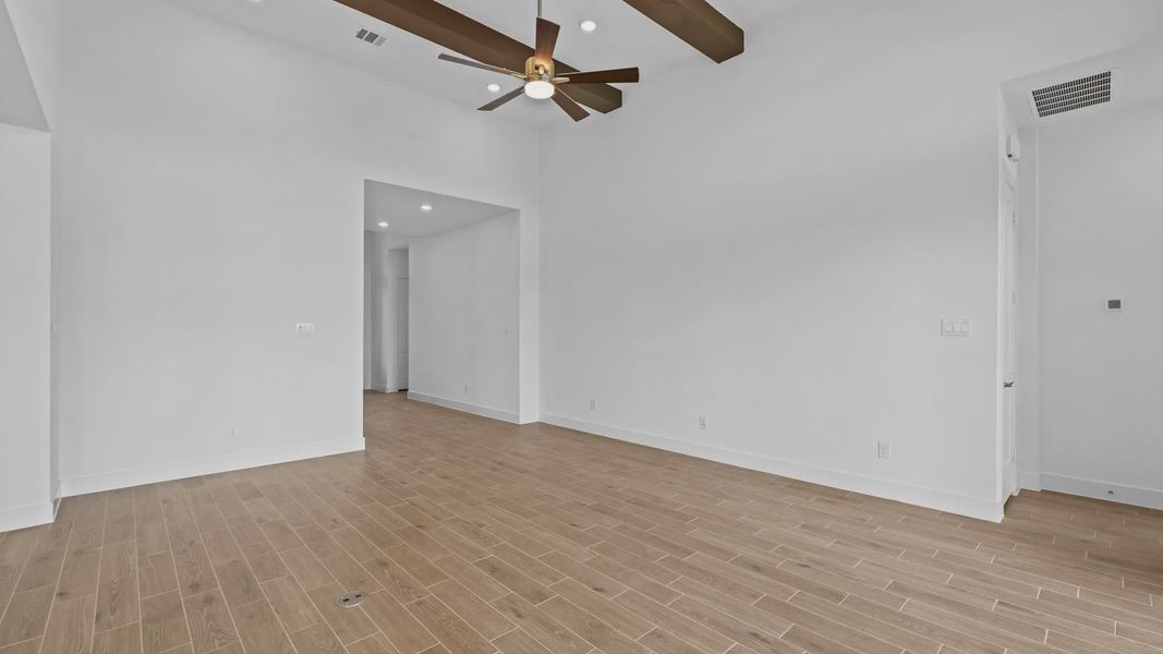 Spacious, unfurnished interior of a new home in Attwater 65's, Waller (Image 21). Spacious, unfurnished interior of a new home in Attwater 65's, Waller (Image 21).