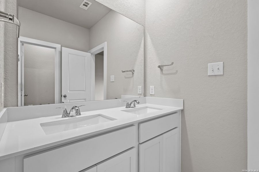 Image 31 of a home in Summerlin.