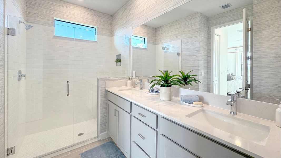 1960 Victoria Owners Bath 1of2 F1 Base3