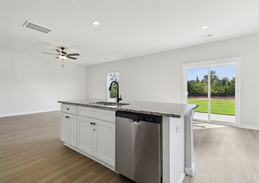 Spacious kitchen island. Spacious kitchen island.