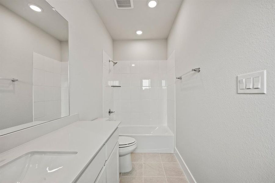 Image 30 of a home in The Heights at Uptown Celina. Image 30 of a home in The Heights at Uptown Celina.