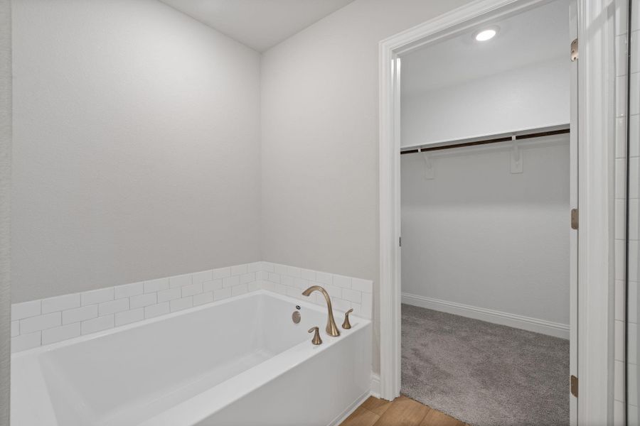 Image 36 of a home in Sunterra.