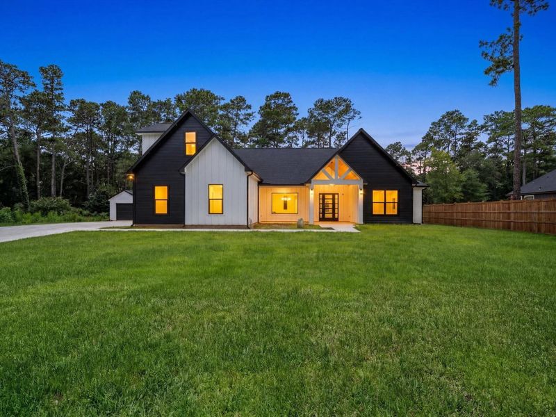 Image 38 of a home in .