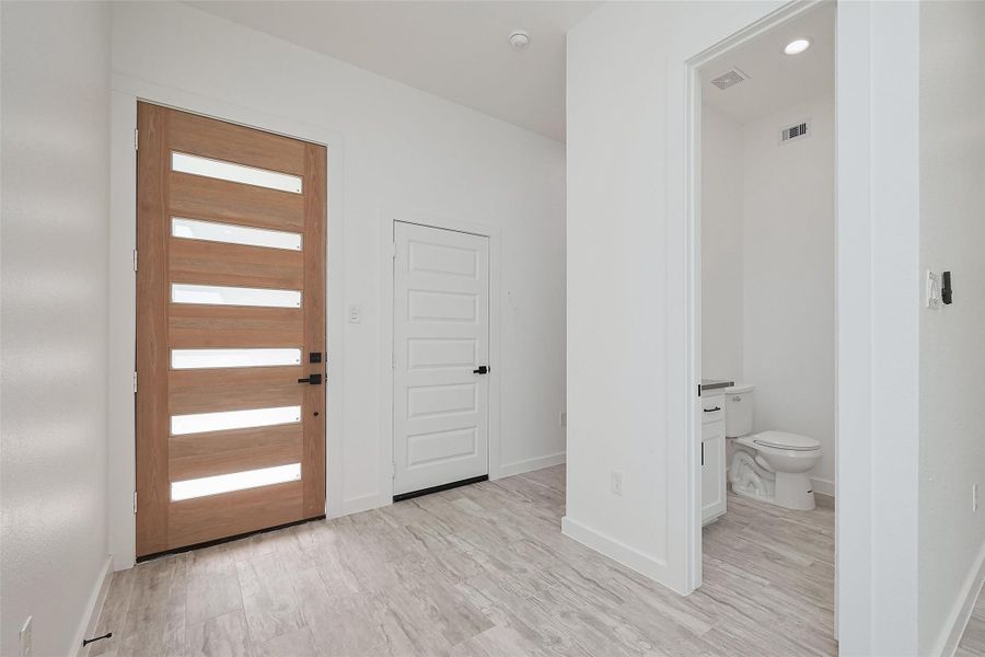 Image 18 of a home in . Image 18 of a home in .