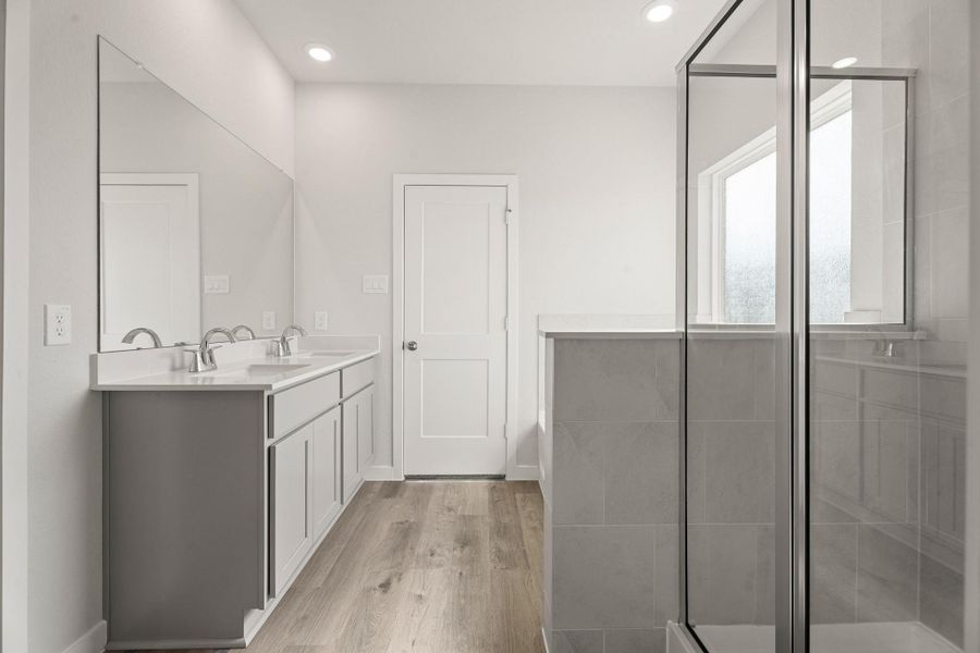 Furnished interior view inside a new home in Trails at Woodhaven, La Marque (Image 7).