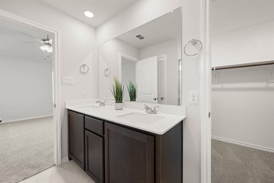 15004 Amantes-Primary Suite-5