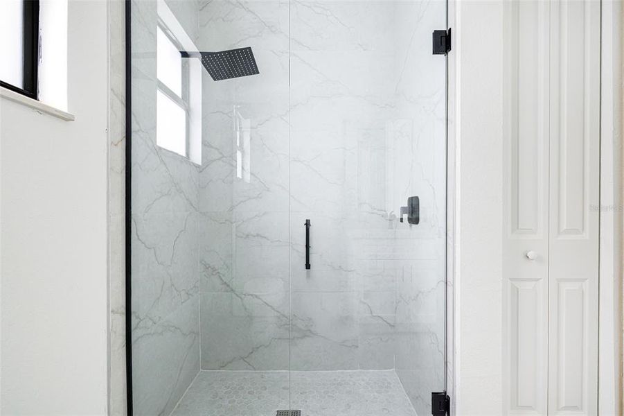 Image 36 of a home in .