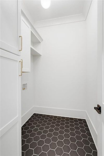 Spacious, unfurnished interior of a new home in , Cumming (Image 23).