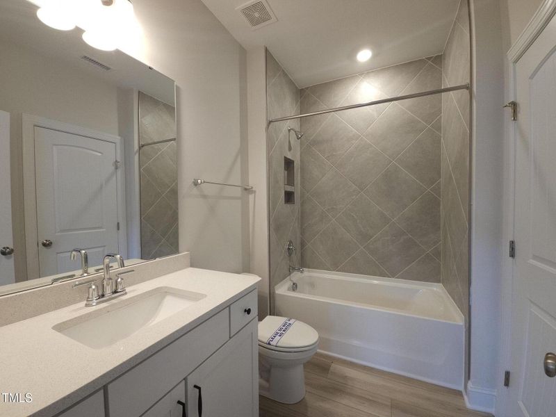 Guest Bathroom Guest Bathroom