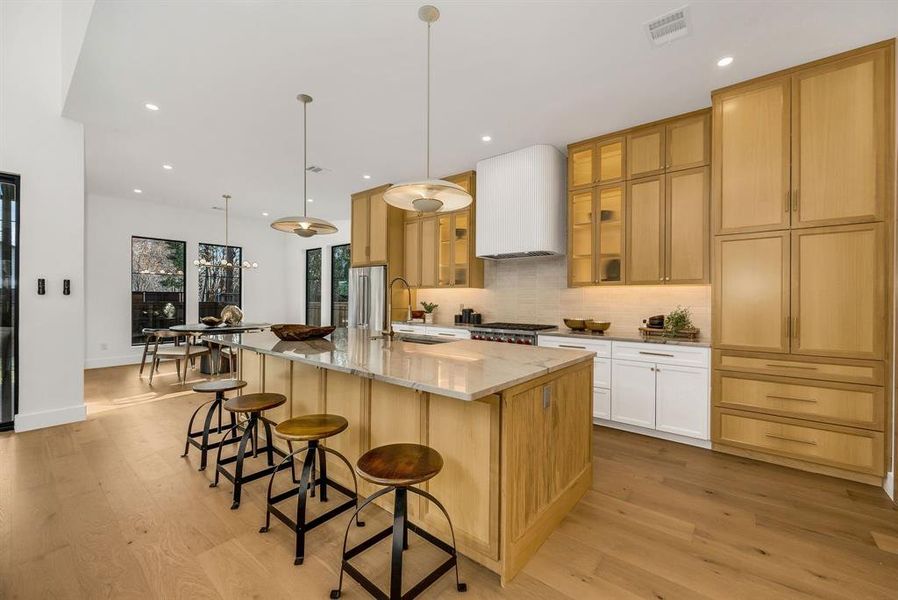 Furnished interior view inside a new home in , Dallas (Image 30).
