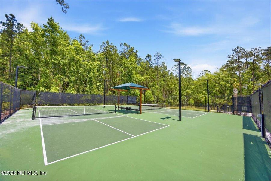 Community amenities in , Middleburg (Image 27).